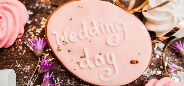 Des biscuits personnalisés pour les invités au mariage