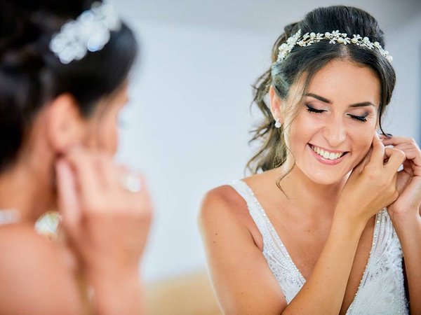 Bijoux de mariage personnalisés : pourquoi et comment les créer